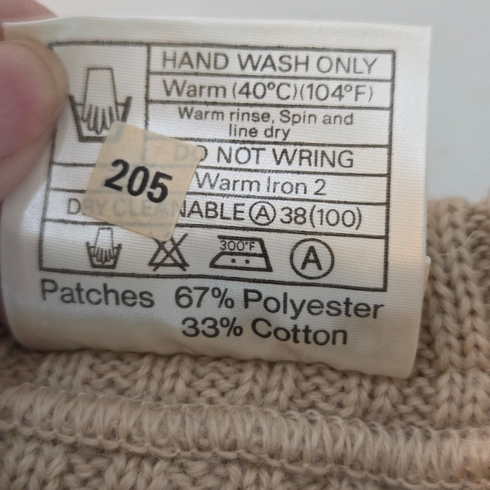 LL Bean Commando Vintage 80s Sweater Large Tan Wool From England Patches Preppy - Picture 7 of 9